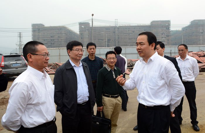 省科技廳廳長(zhǎng)黃寧生一行蒞揭調(diào)研中德金屬生態(tài)城